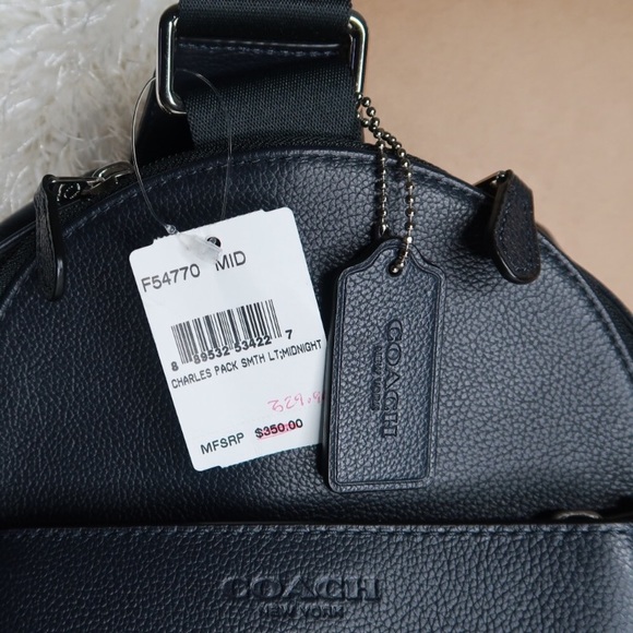 Coach unisex crossbody - Picture 2 of 3